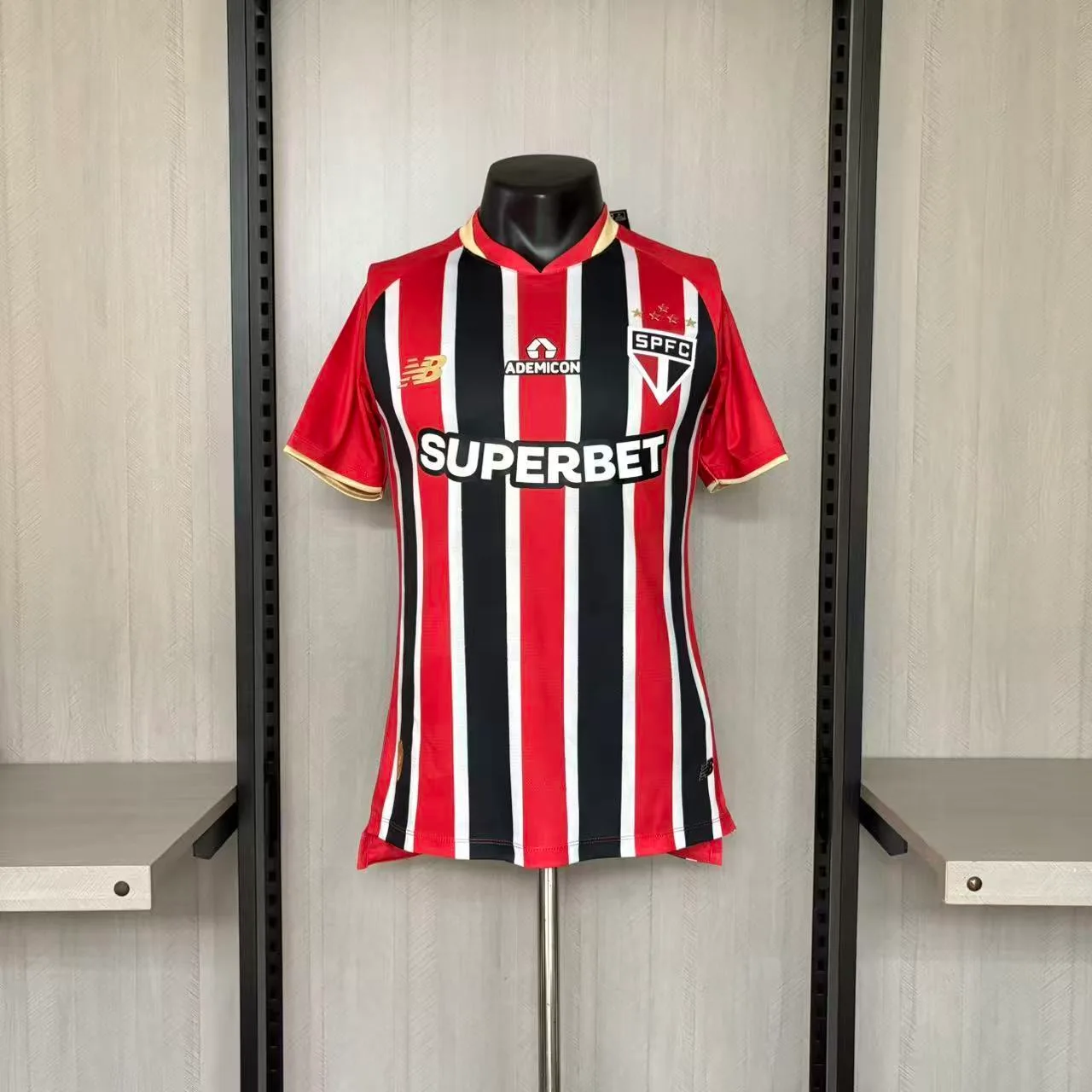 Camisa São Paulo II 25/26 Modelo Jogador — Vermelho — imagem 1 de 6
